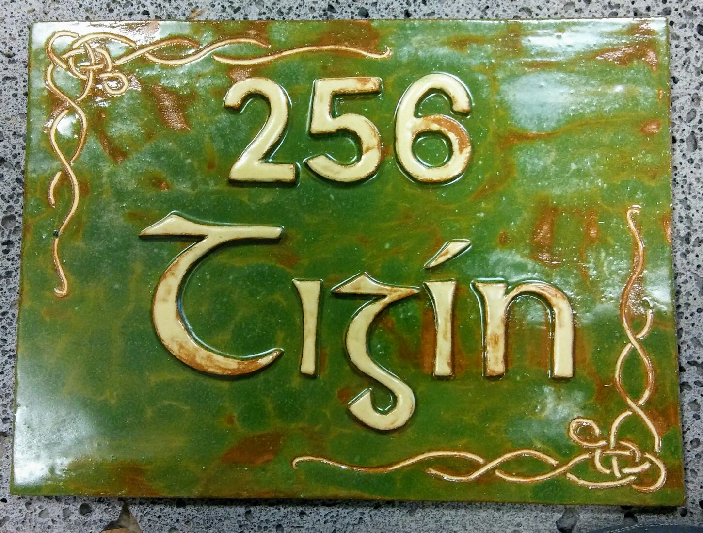 PLACAS DE CERÁMICA CON NOMBRES DE CASA - Otro Mar - Ceramic Artworks